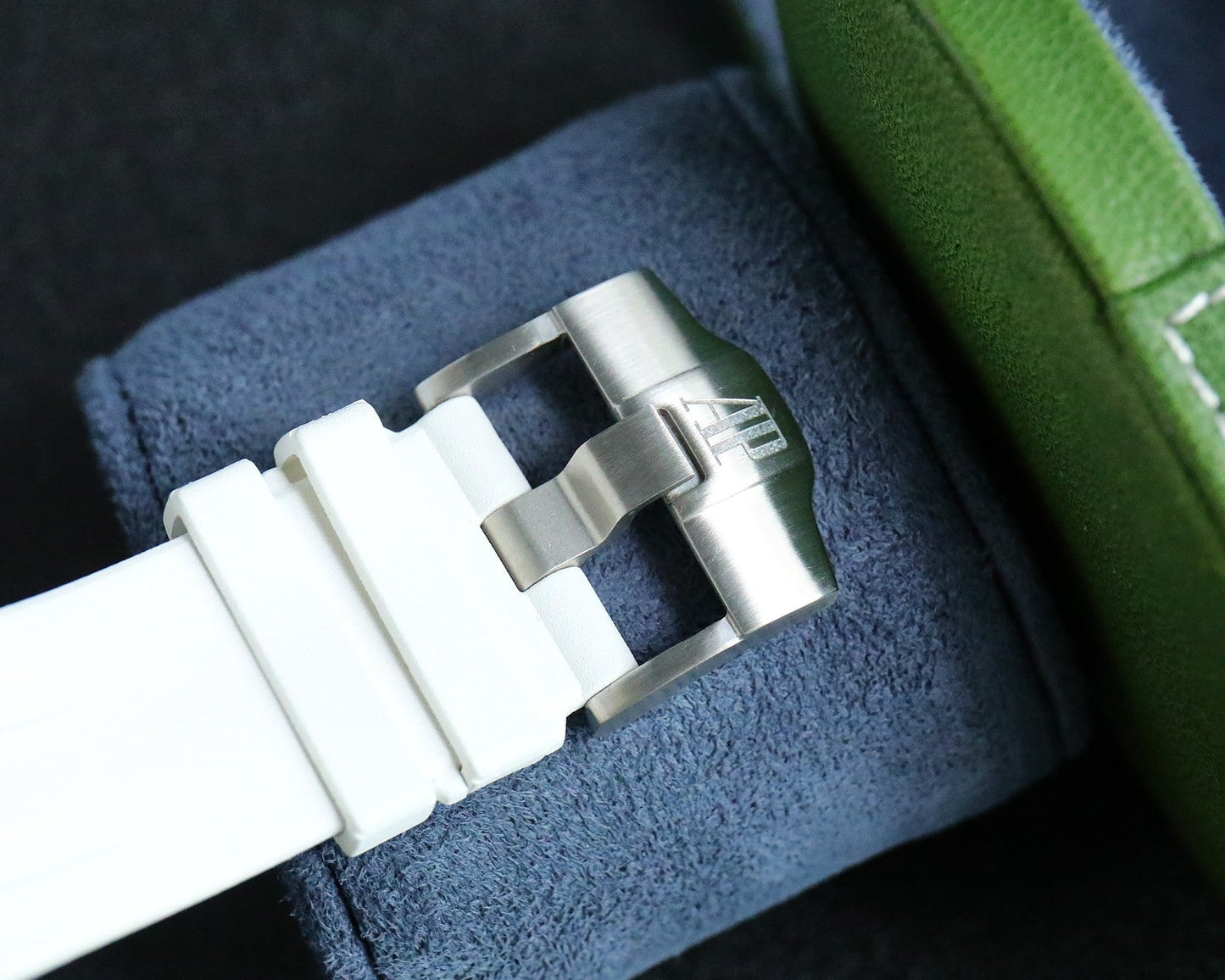 Chronograph-Ceramic - White Rubber- Automatic - 42mm