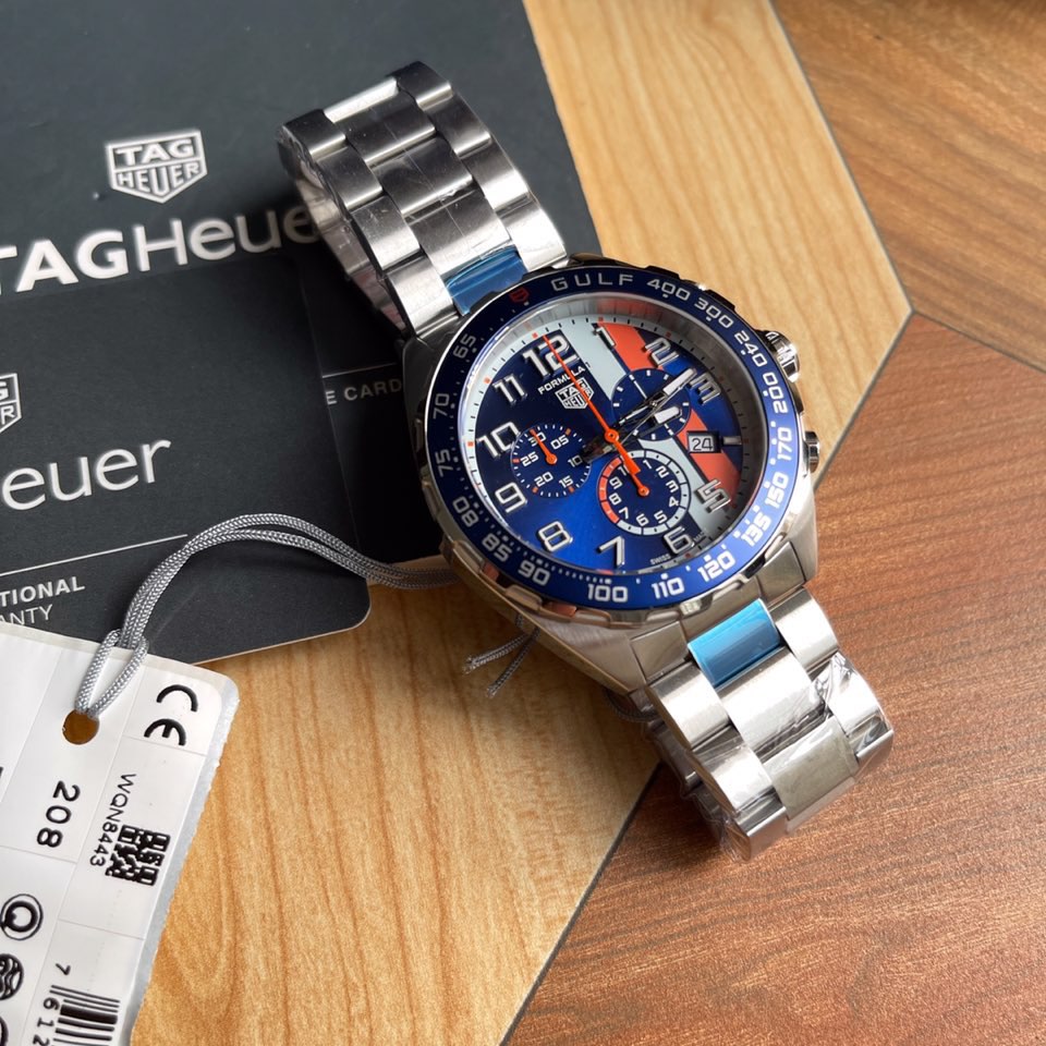 Blue - Silver 904L steel - Quartz - 41mm