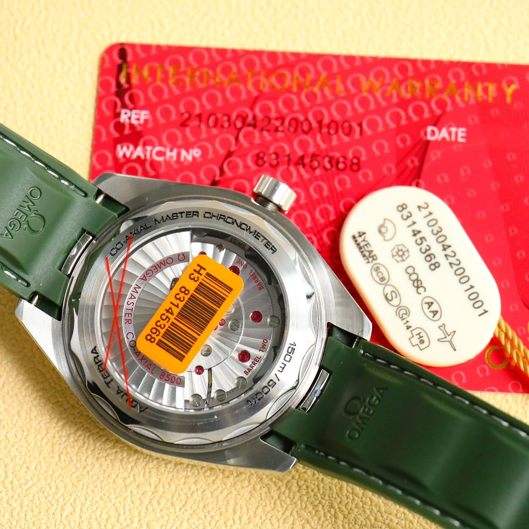 Green World Map - Green Rubber - Automatic - 43mm