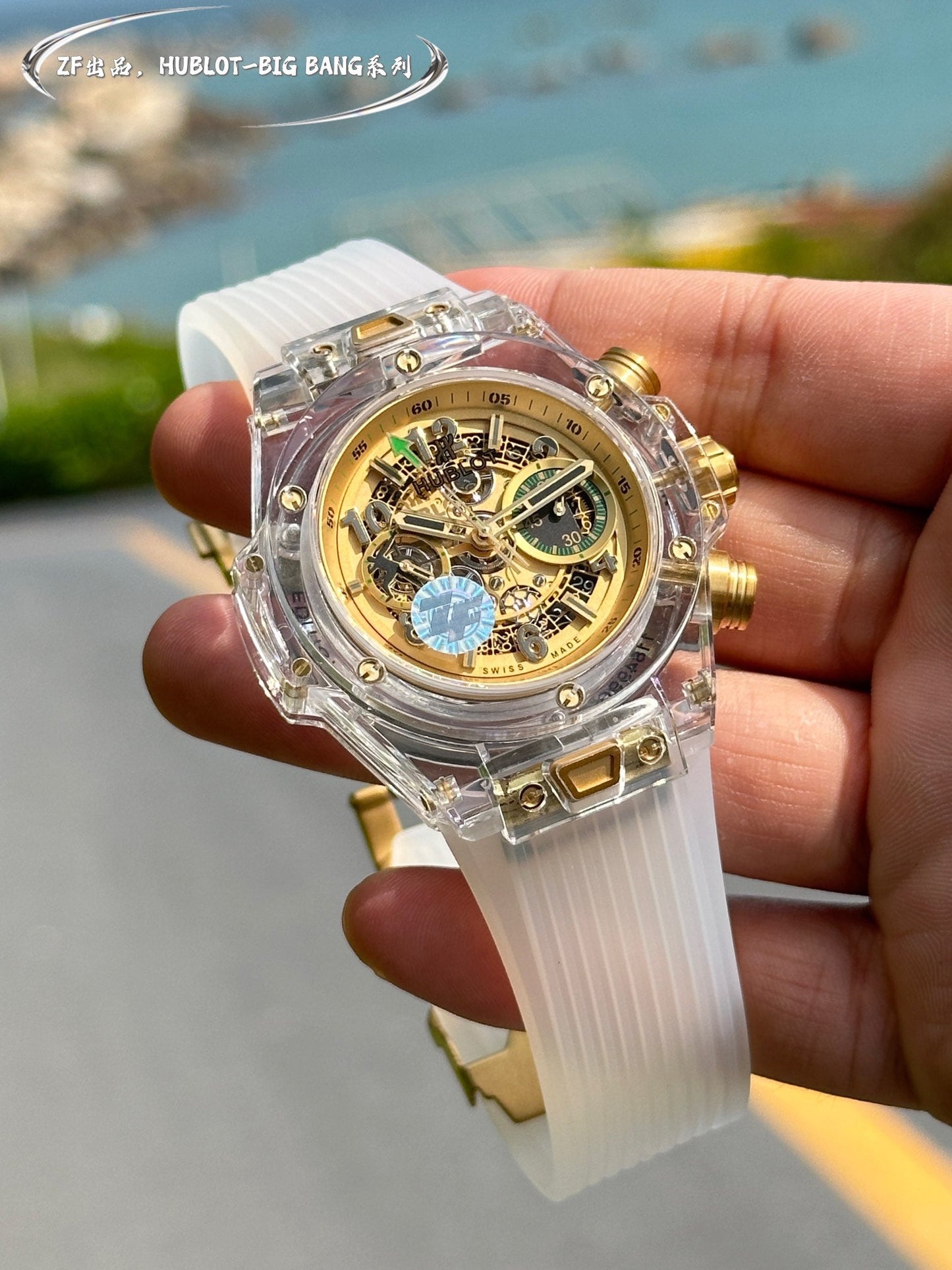 Chronograph -Sapphire glass - White Rubber - Automatic - 45mm