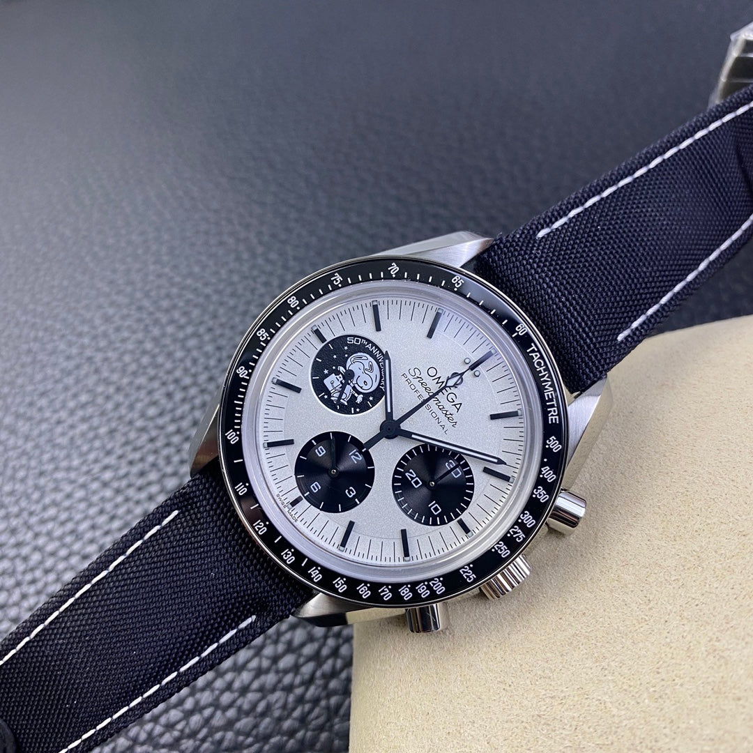 Black Ceramic - Black Rubber- Chronograph - Manual-winding - 42mm