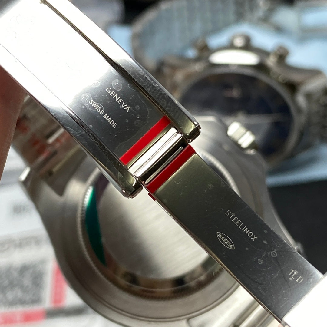 Luxury - Grey - Steel and platinum- Automatic -40mm