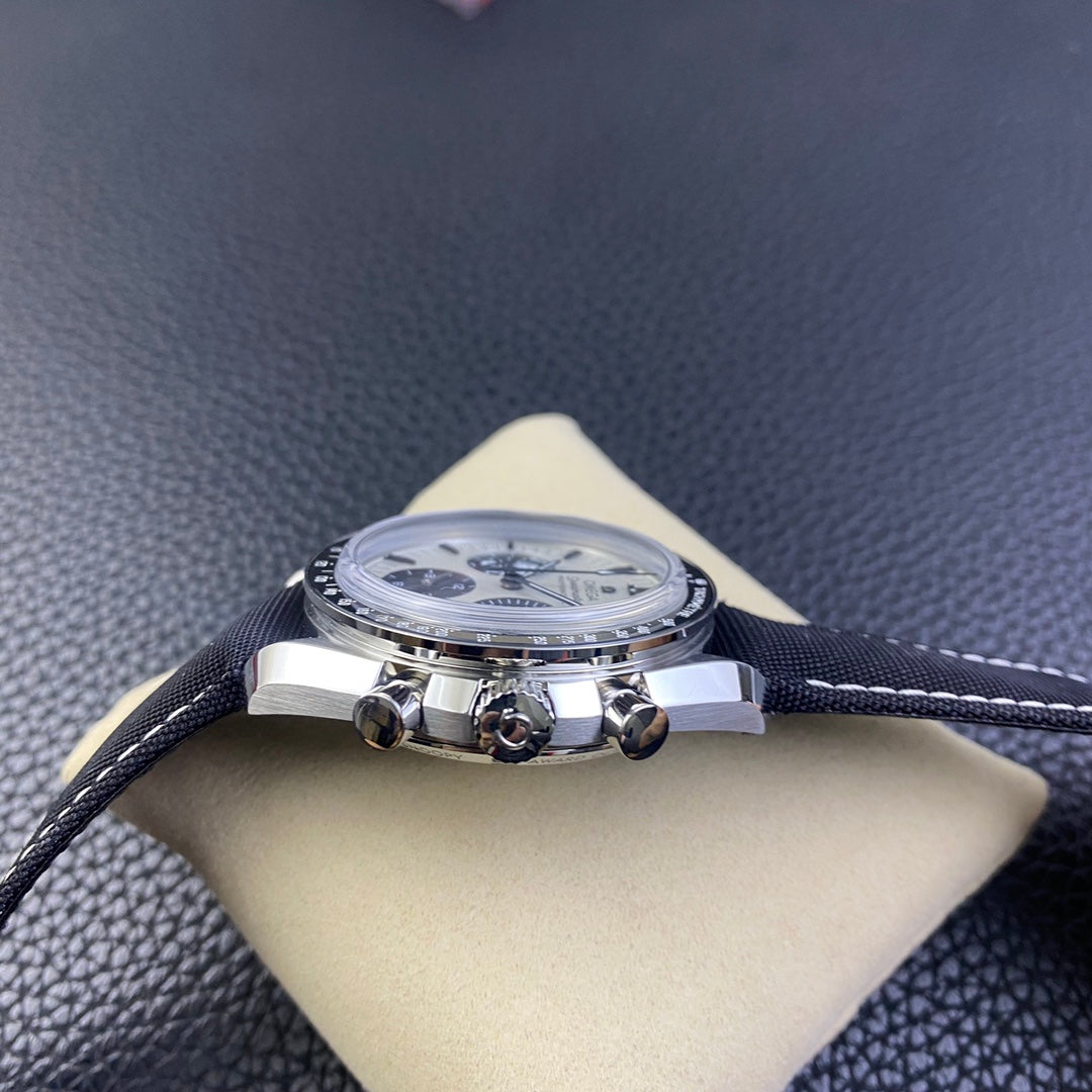 Black Ceramic - Black Rubber- Chronograph - Manual-winding - 42mm