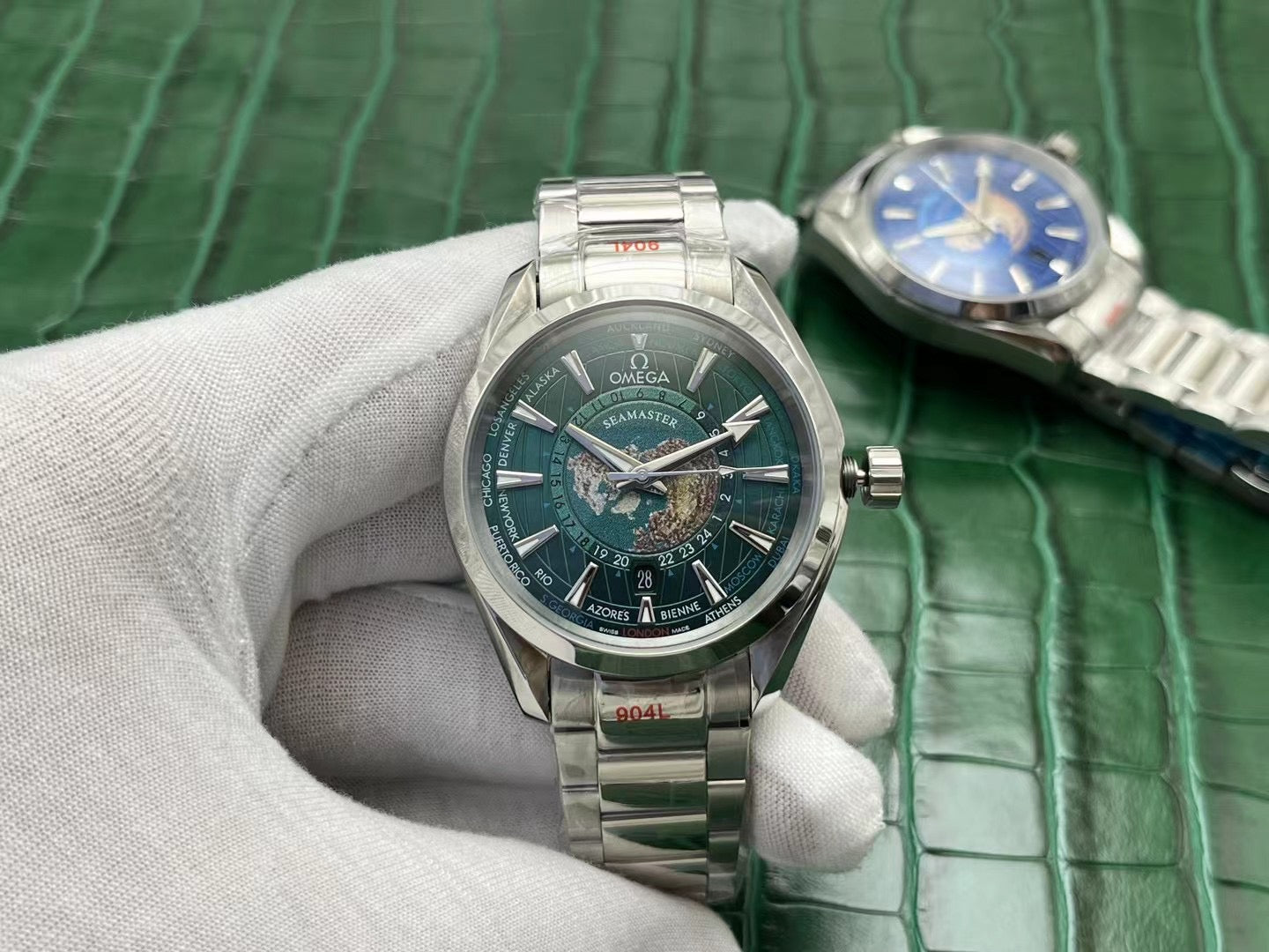 Green World Map - 904L Steel - Automatic - 43mm