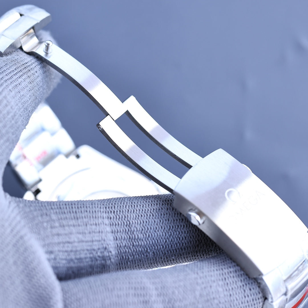 Black Ceramic - Silver 904L Steel - Automatic - 43mm