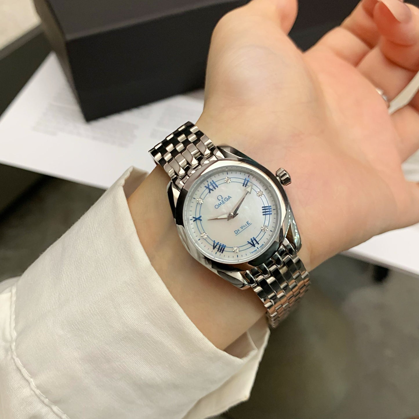LADY - Two hands -White - Silver 904L Steel - Quartz - 28mm