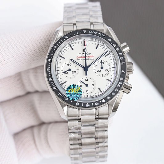 Chronograph -Moon- White -Silver 316L Steel- Automatic - 42mm