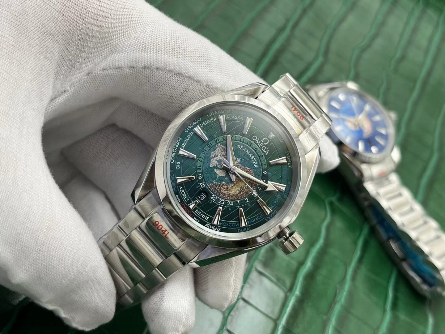 Green World Map - 904L Steel - Automatic - 43mm