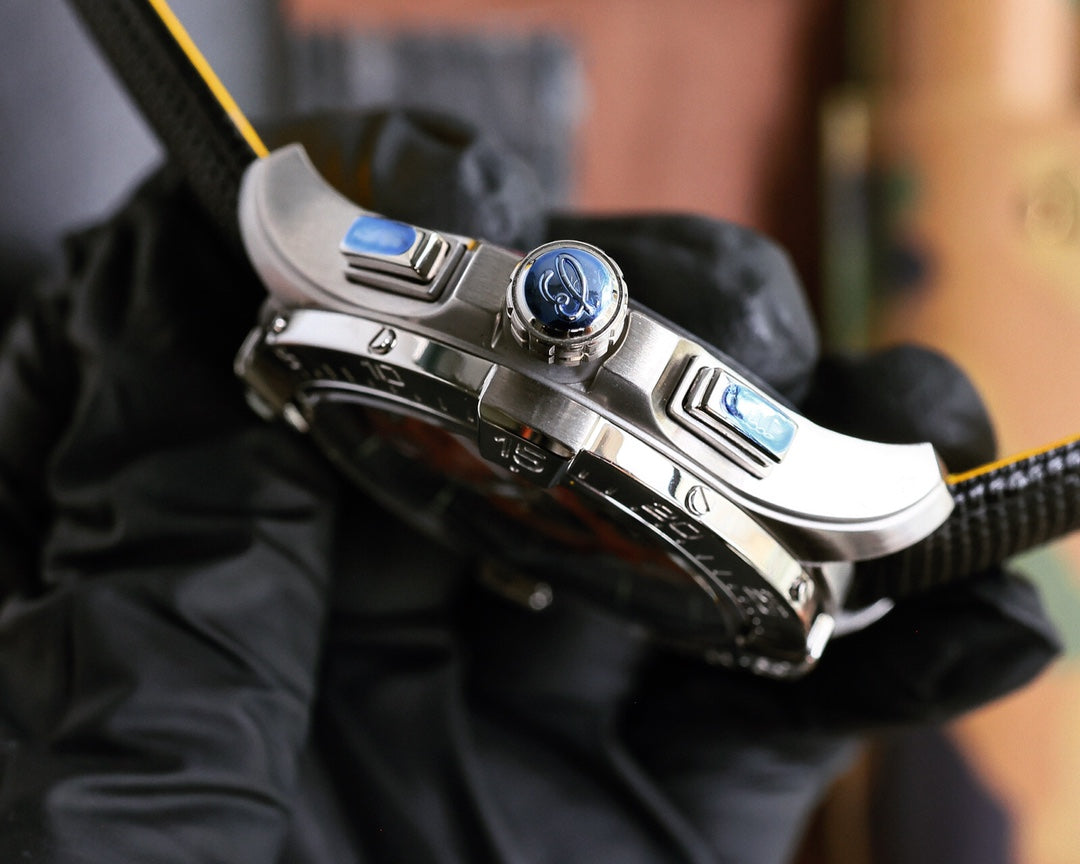 Chronograph -Silver Ceramic Yellow - Black Rubber - Quartz - 43mm