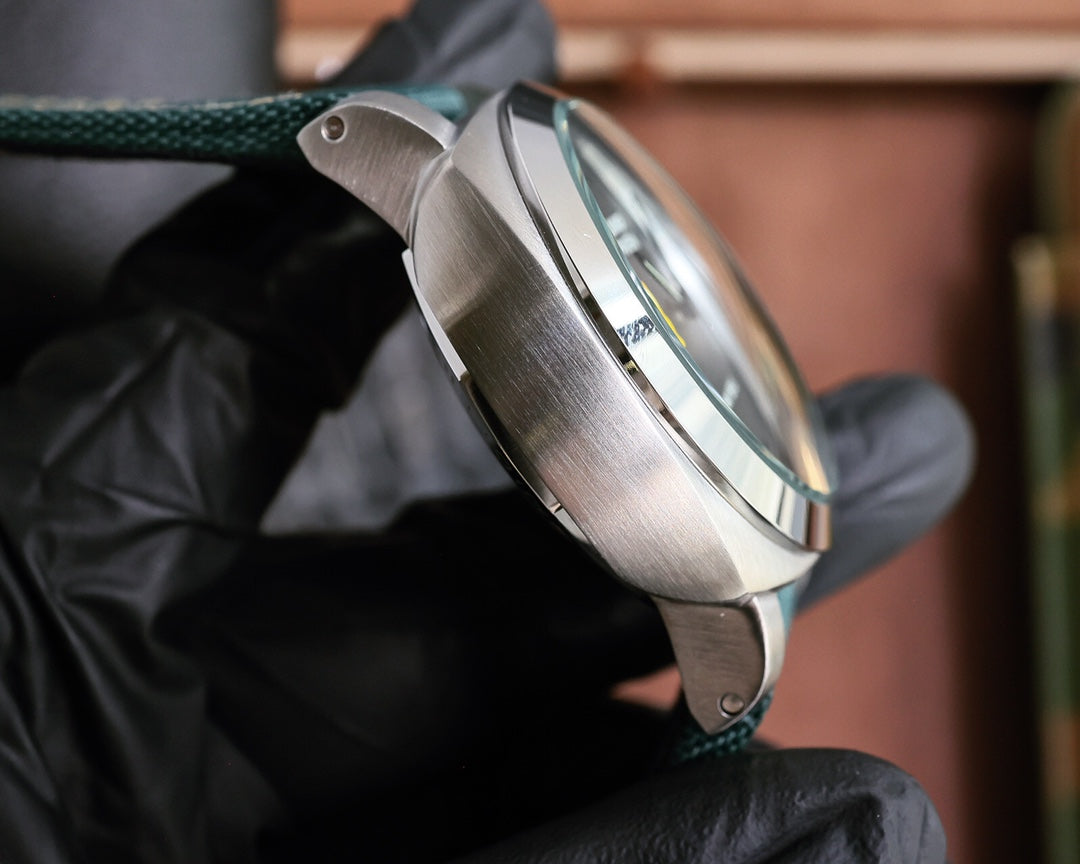 Grey Silver - Blue Leather - Automatic - 44mm