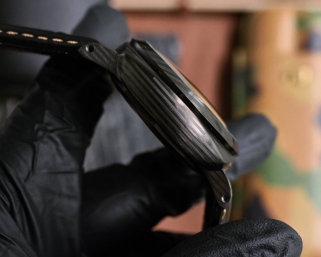 Black Red - Black Leather - Automatic - 44mm