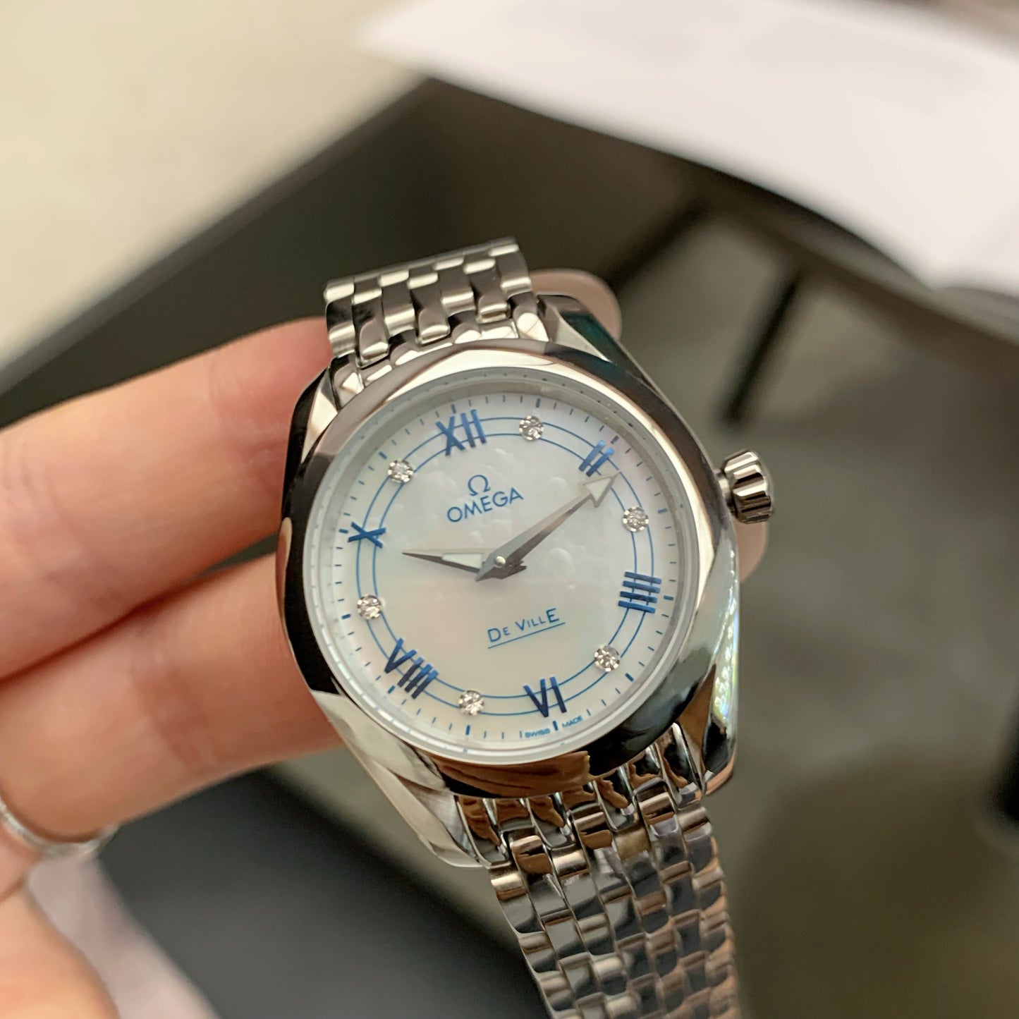 LADY - Two hands -White - Silver 904L Steel - Quartz - 28mm