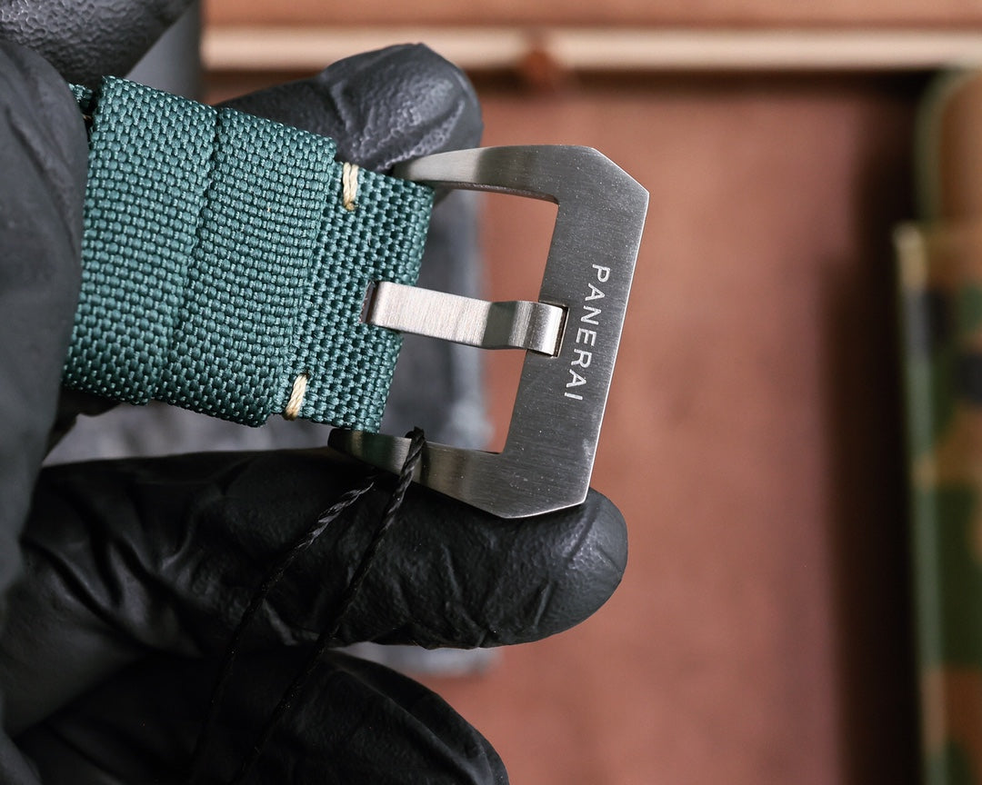 Grey Silver - Blue Leather - Automatic - 44mm