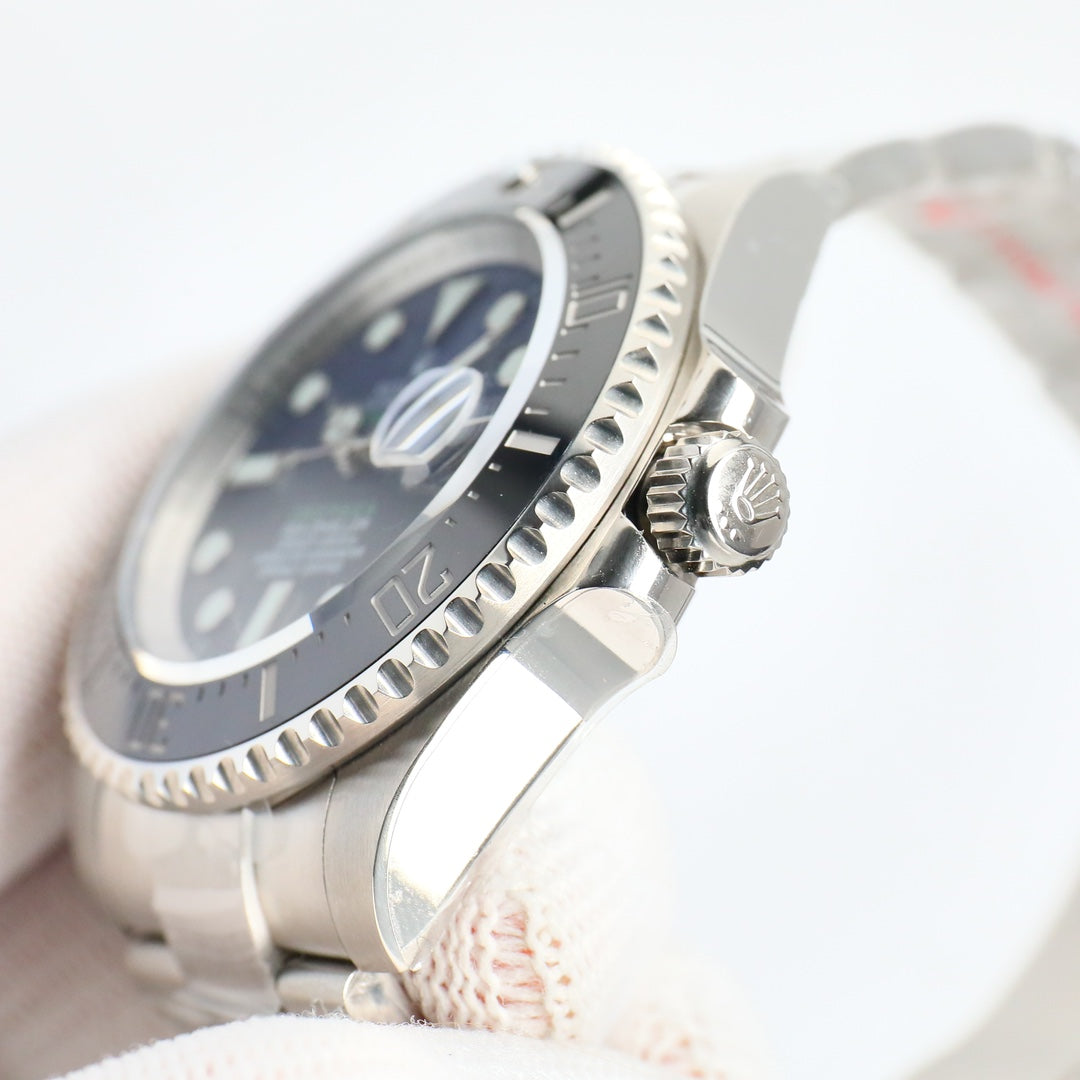 L Size - PHunter -Blue Black -White 904L Steel -Automatic- 44mm