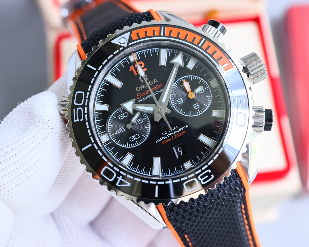 Chronograph - Selfwinding- Orange Rubber- Automatic - 45.5mm