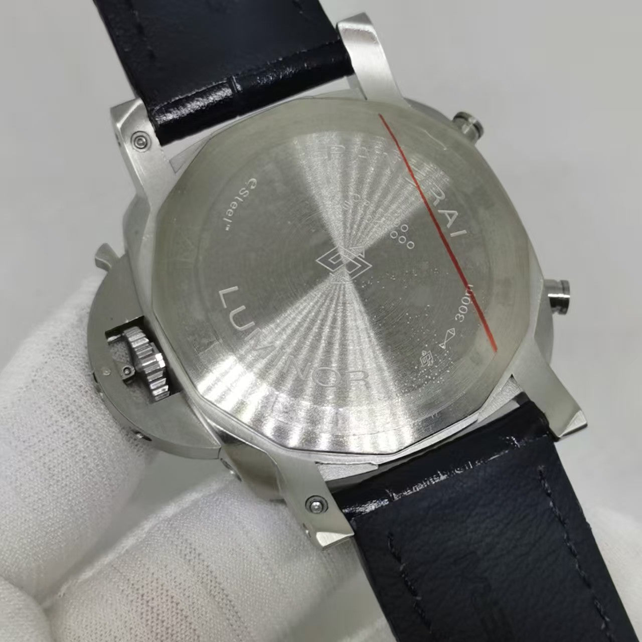 Black - Silver 904L Steel- Black Leather - Automatic - 44mm