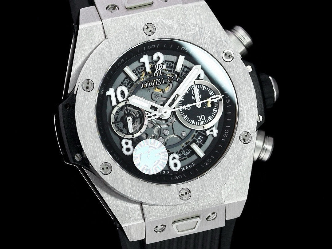 Chronograph - Black White - Black Rubber - Automatic - 42mm