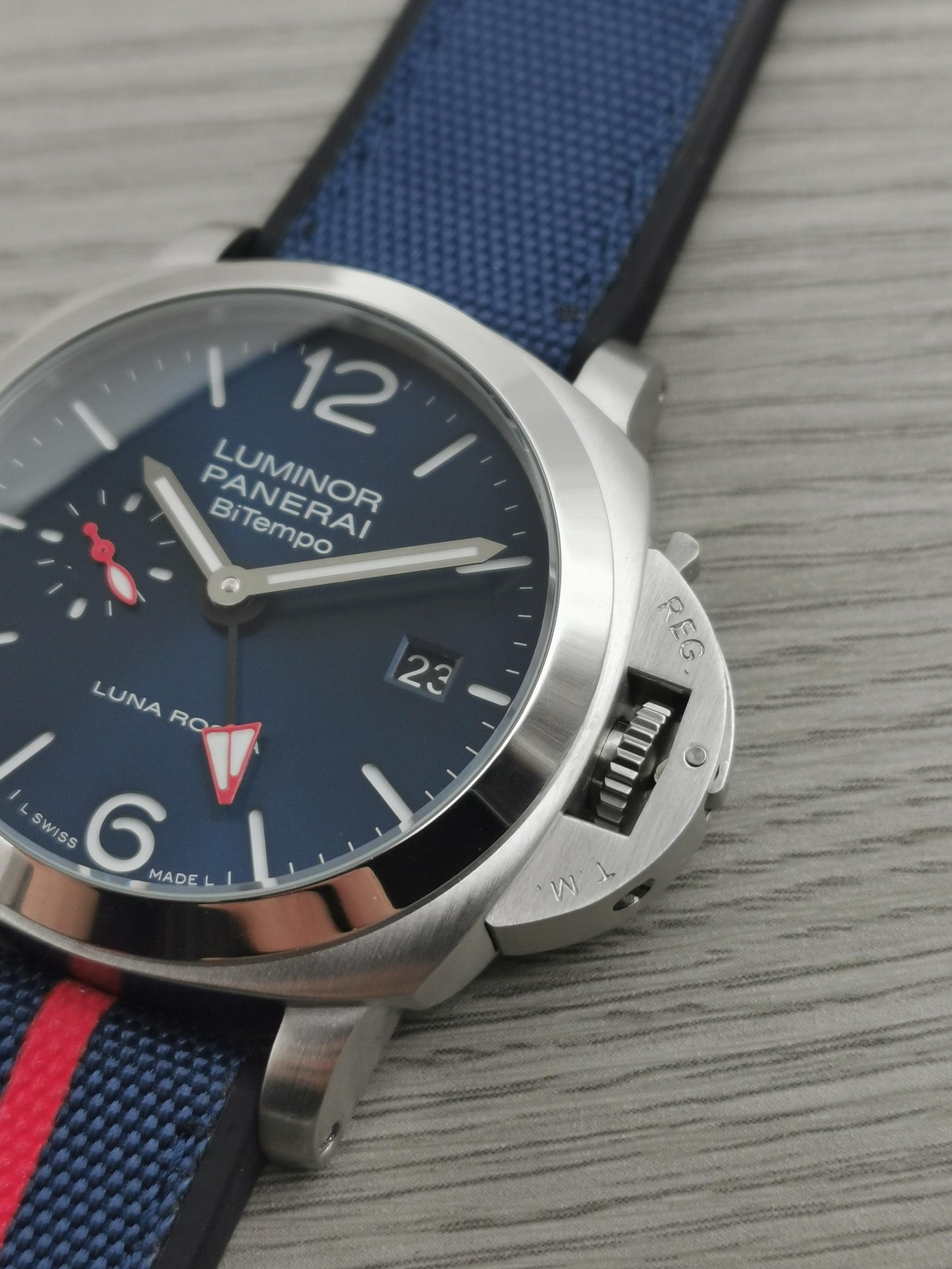 Blue Silver - 904L Steel - Blue Rubber -Automatic - 44mm