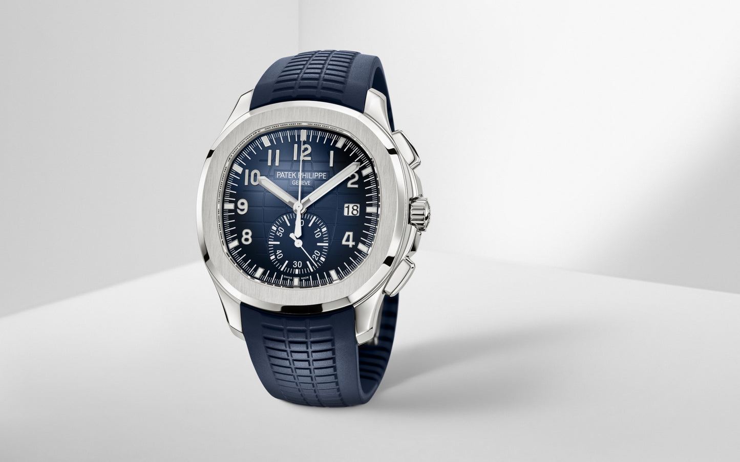 Chronograph - Blue - Blue Rubber - Automatic - 42mm