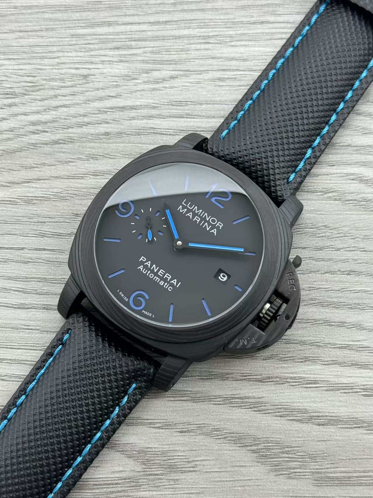 Black - 904L Steel - Black Rubber -Automatic - 44mm