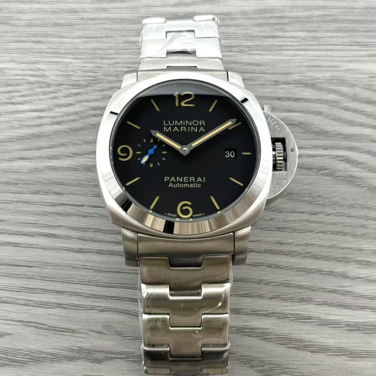 Black - Silver 904L Steel -Automatic - 44mm