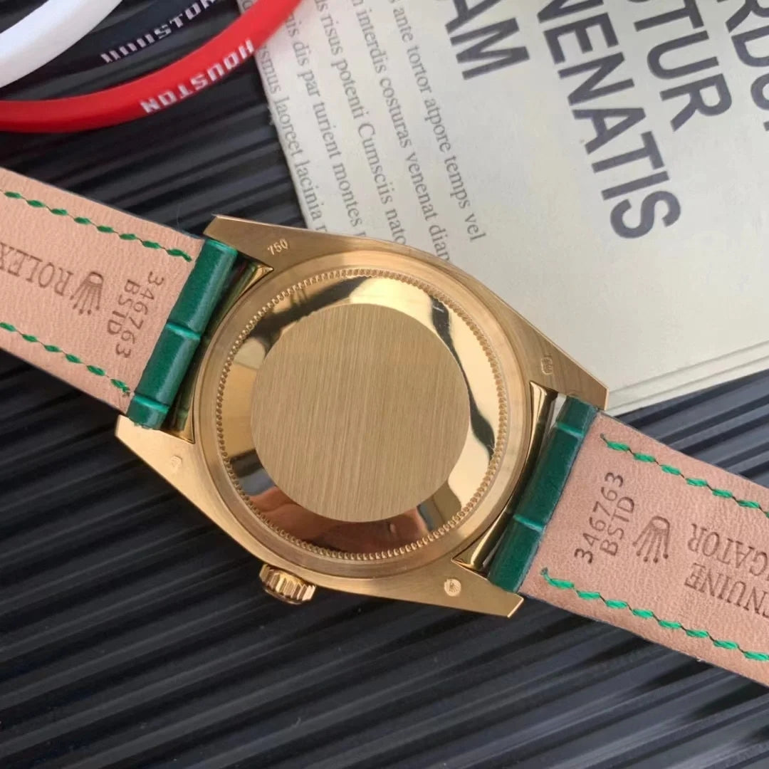 D-date- M118138- Green Yellow gold - Green Leather- Automatic - 40mm