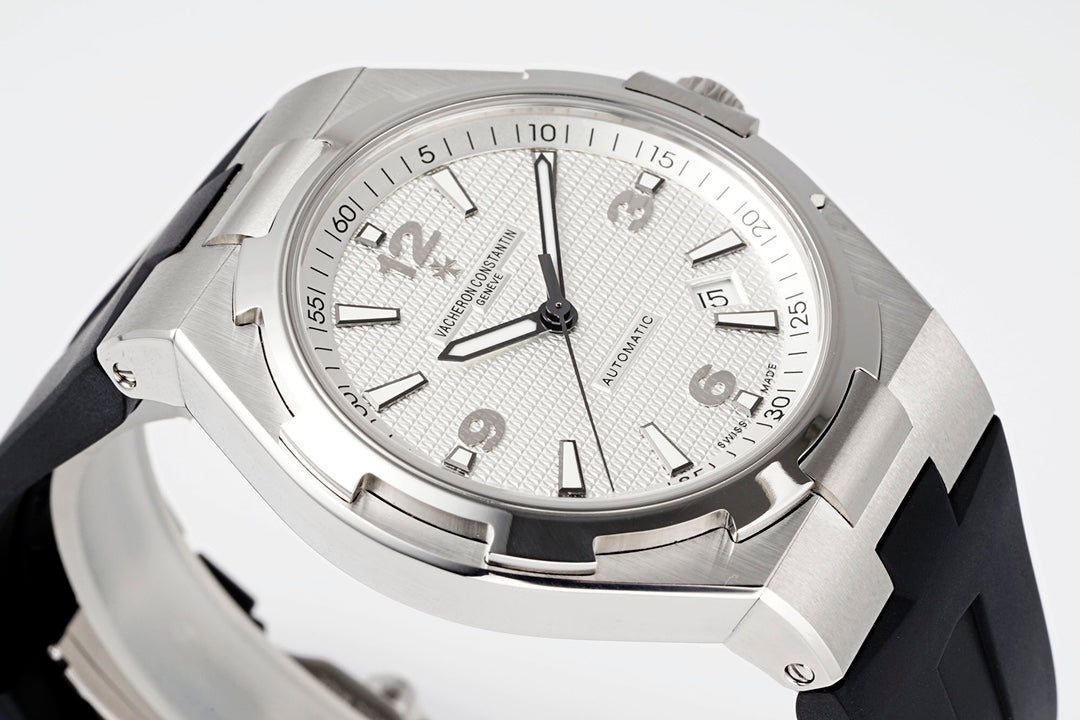 White - Grey rubber - Automatic - 41mm