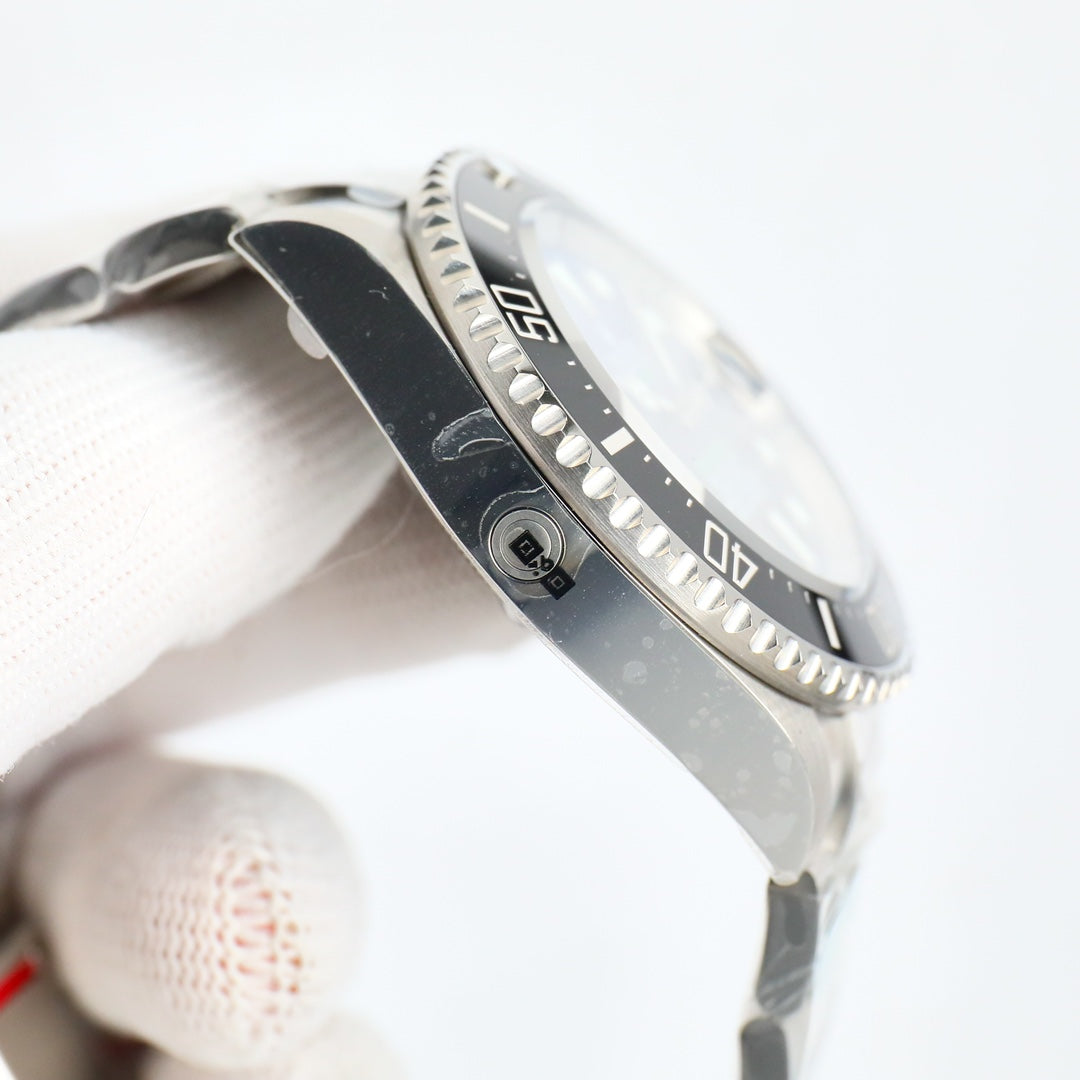 L Size - PHunter -Blue Black -White 904L Steel -Automatic- 44mm