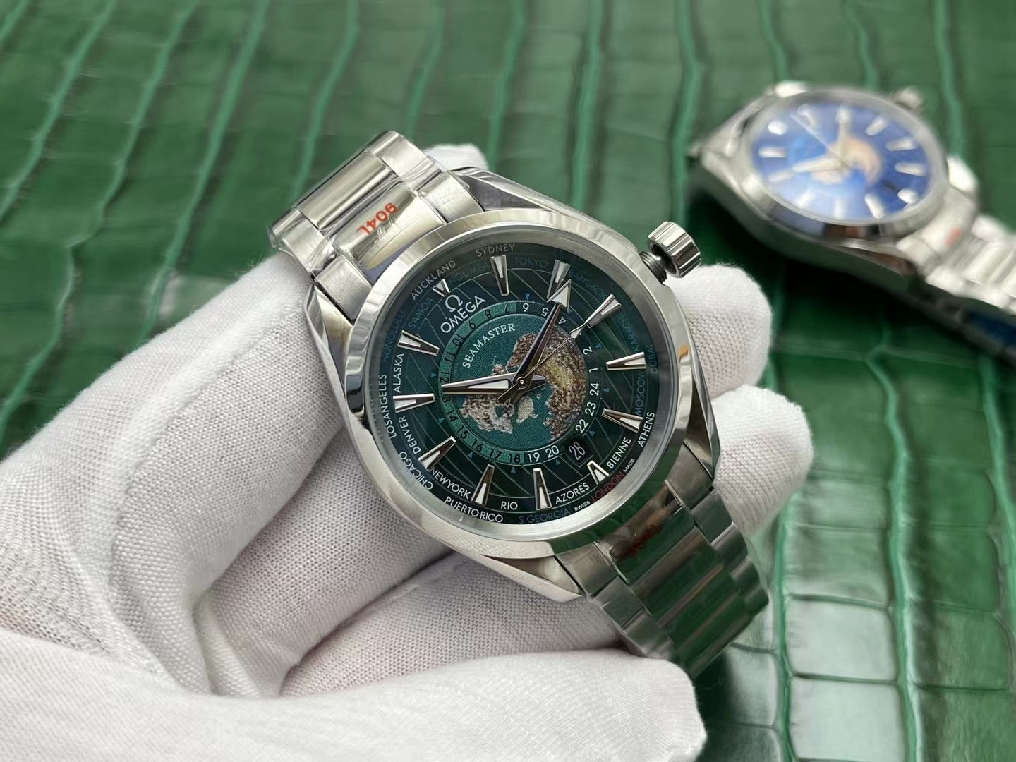 Green World Map - 904L Steel - Automatic - 43mm
