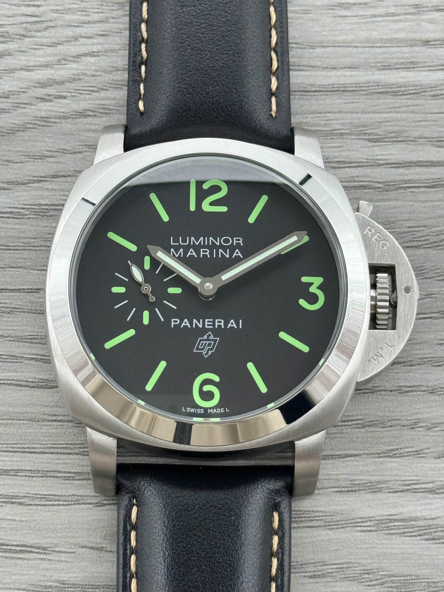 Black Silver - 904L Steel - Black Leather -Automatic - 44mm