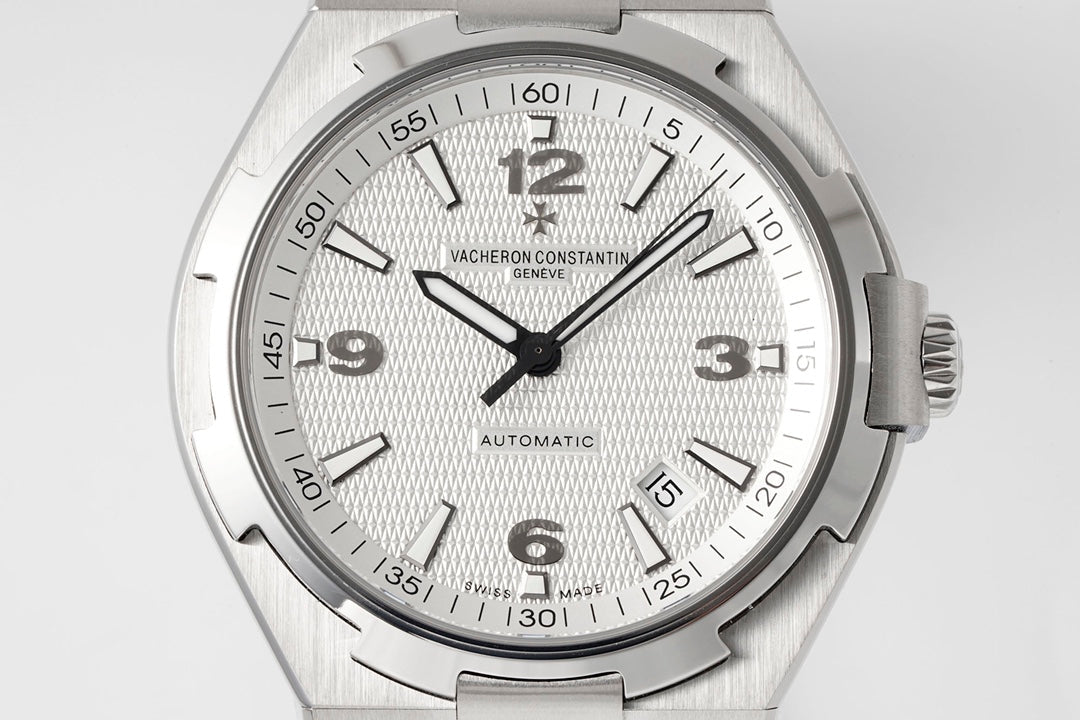 White - Grey rubber - Automatic - 41mm