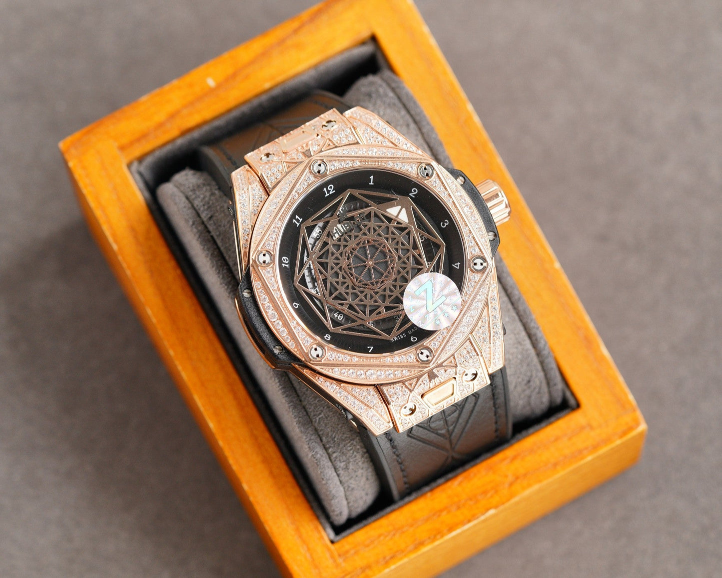 Rosegold - Black Rubber - Automatic - 42mm