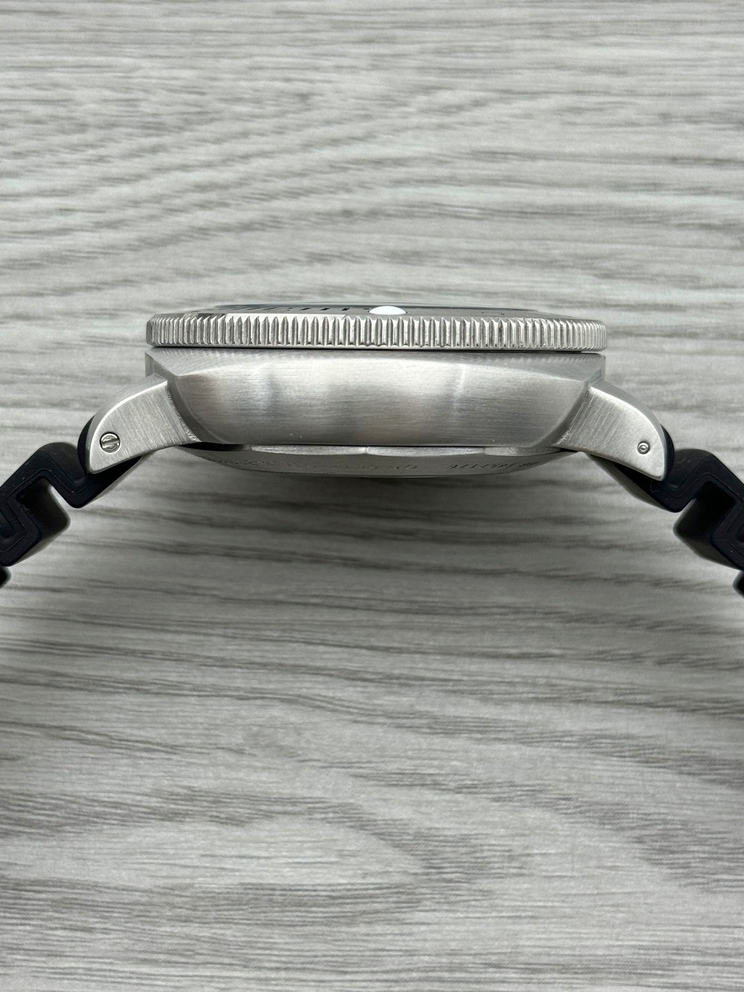 Black - Silver 904L Steel - Black Rubber -Automatic - 47mm