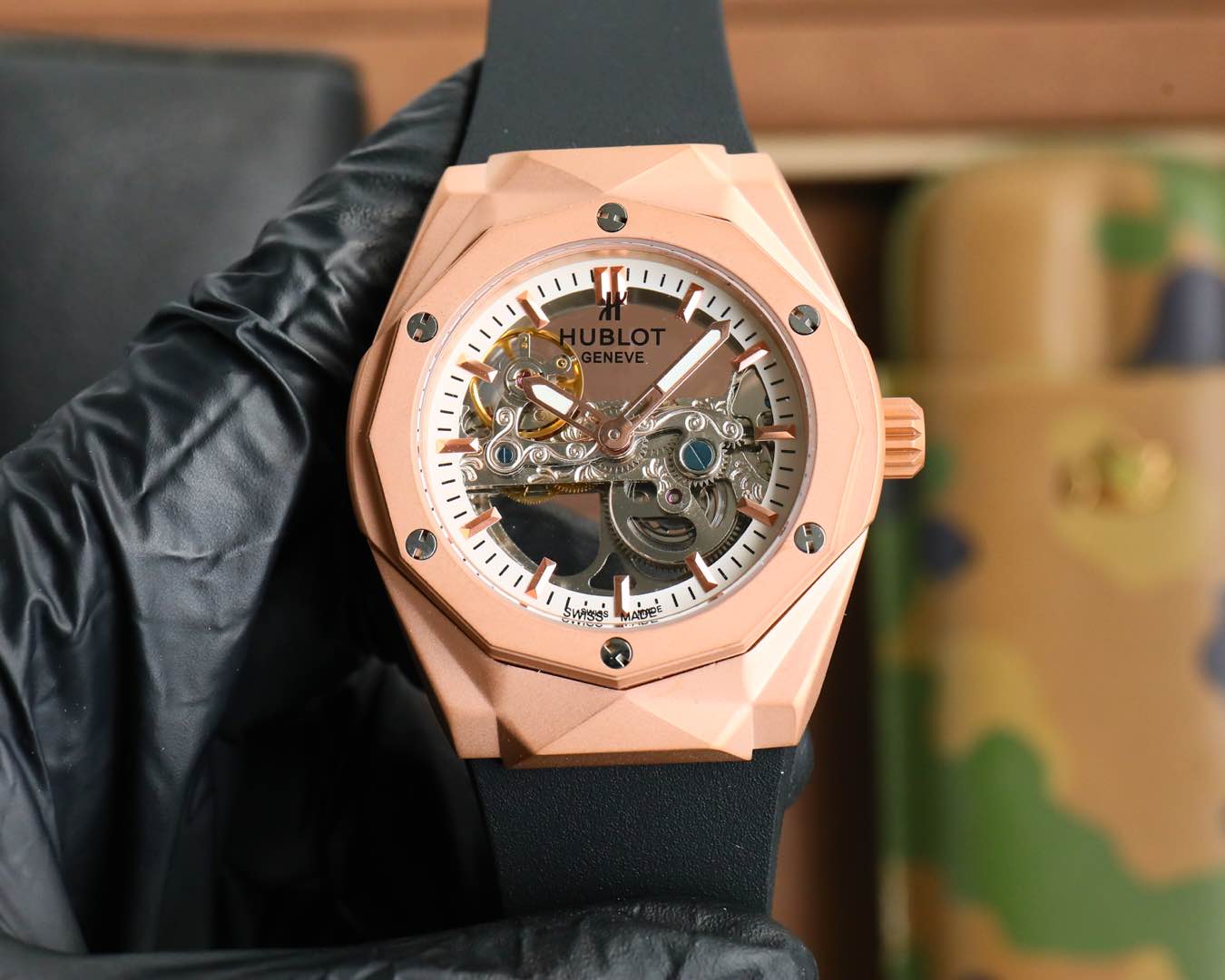 Rosegold Hollow - Black Rubber - Automatic - 45mm